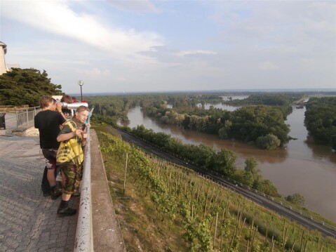 Zatopená krajina v soutoku Labe a Vltavy